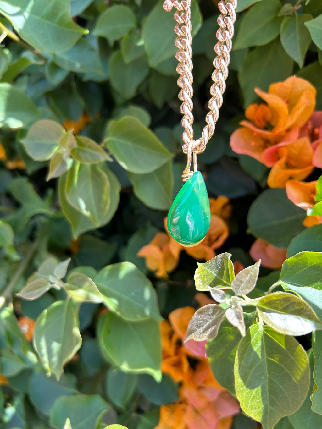 Vivid Green Agate Bracelet