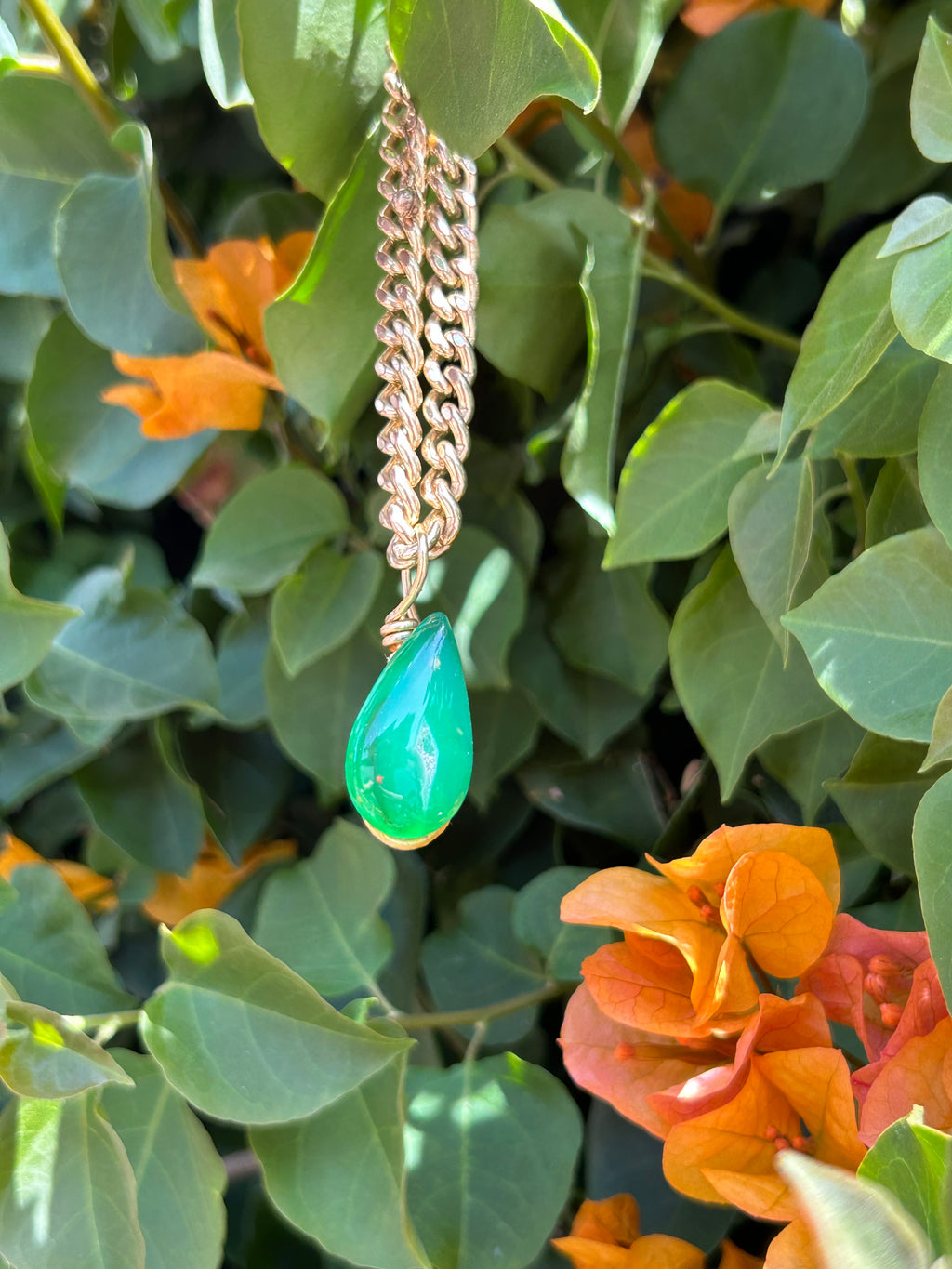 Vivid Green Agate Bracelet