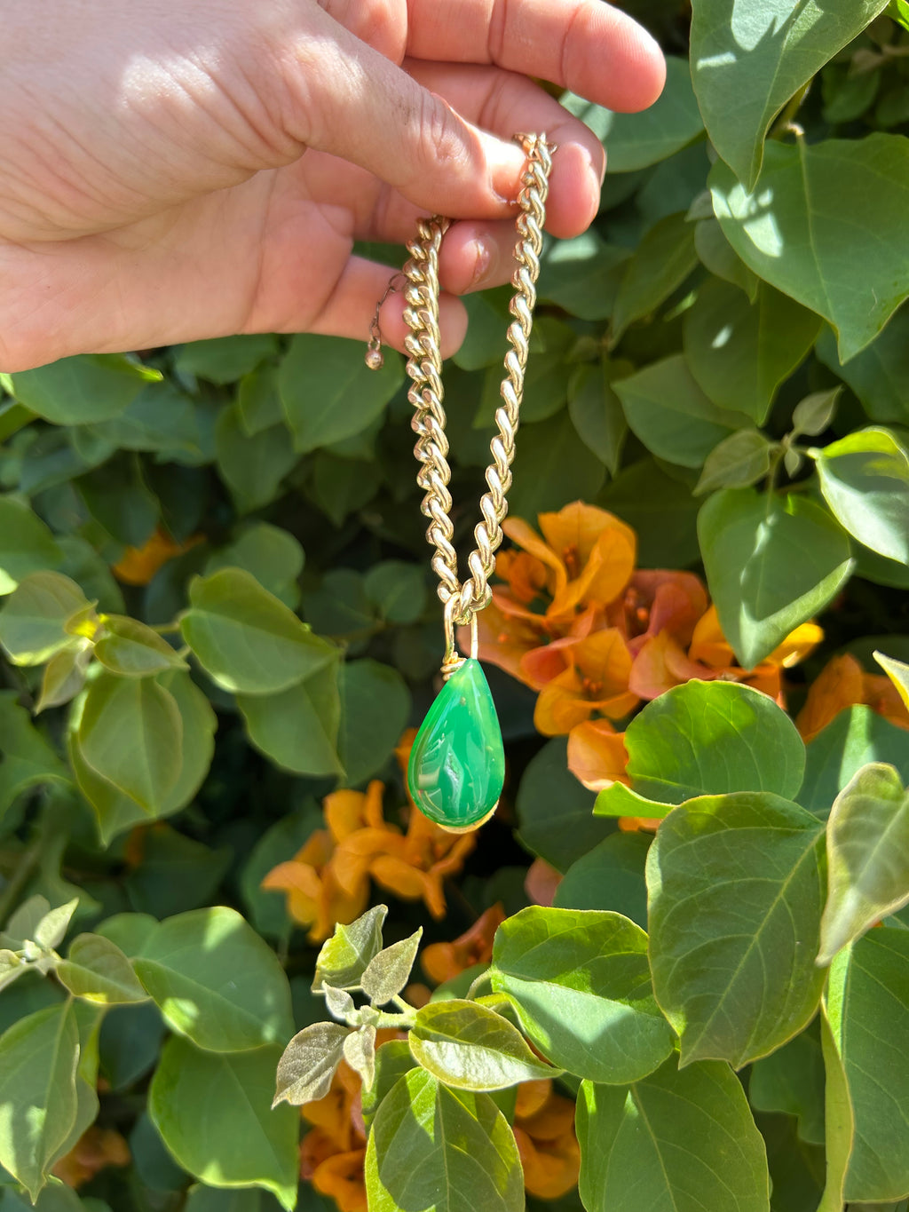 Vivid Green Agate Bracelet